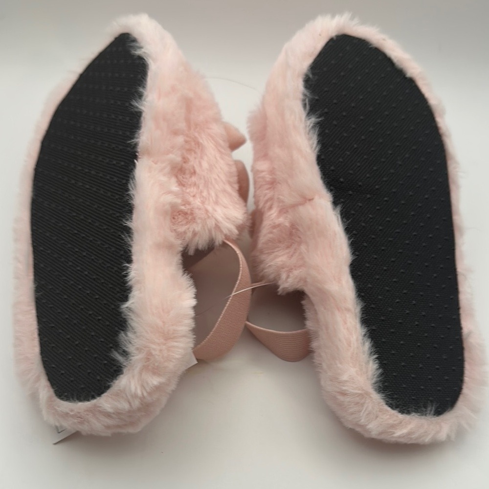 Set of Kids’ Light Pink Bow Slippers, Bow Socks, and Bow Trinket Dish - Picture 7 of 15